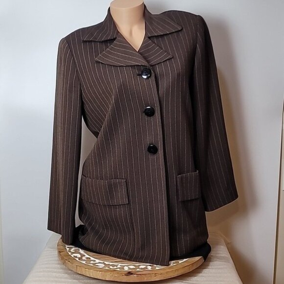 Christian Dior Brown Pinstripe Blazer Jacket Womens Size 12 Classic Tailored Loo - Picture 2 of 16